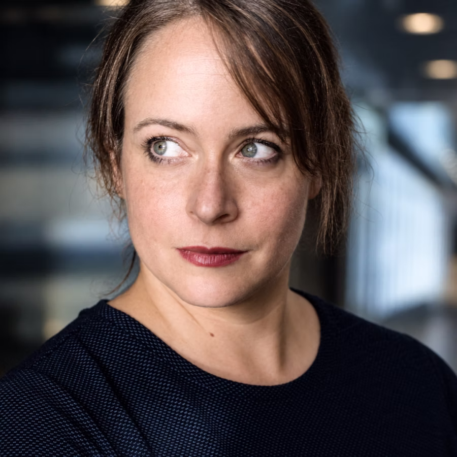 Myriam Dunn Cavelty, at Out of Chaos